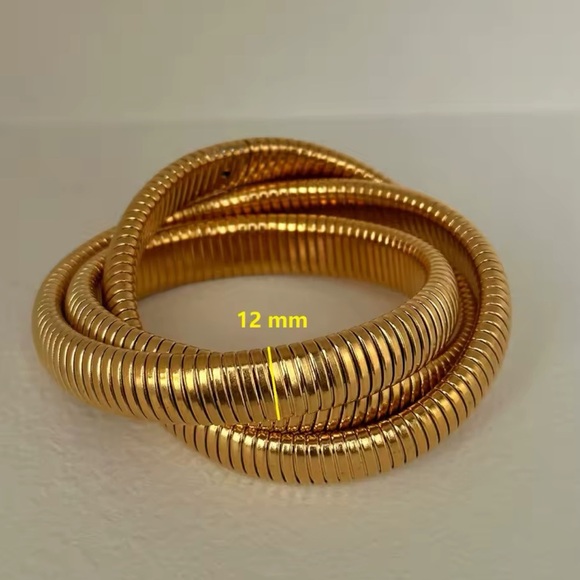 Aurora 18K Gold Stainless Steel Waterproof Slake Bracelet - Picture 11 of 13